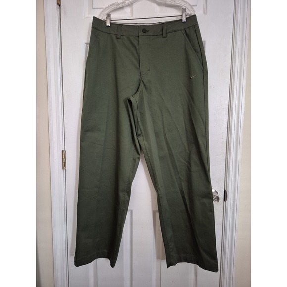 Nike Chino Pants Green Mens Size 36 Loose Fit Straight Leg Stacked Length NWT - Picture 1 of 6